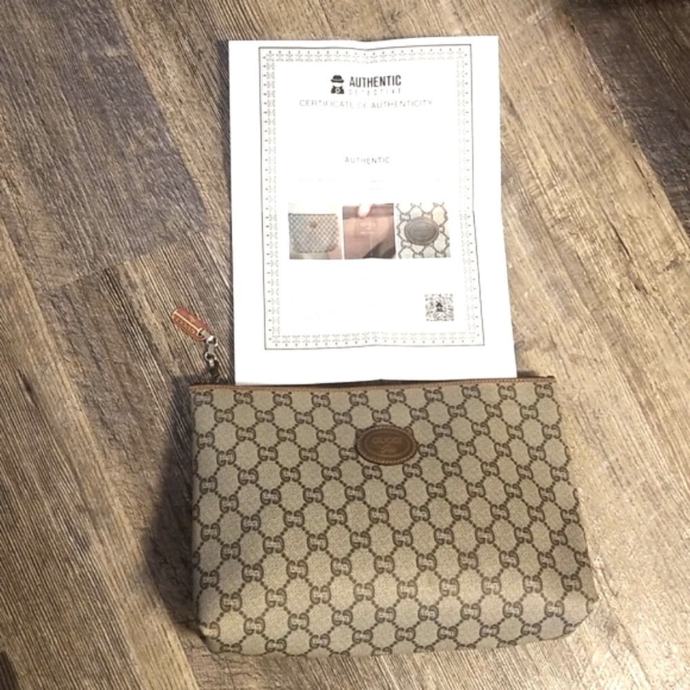 Gucci Plus GG Monogram Lesther Canvas Authentic Zipper Clutch Excellent Vintage